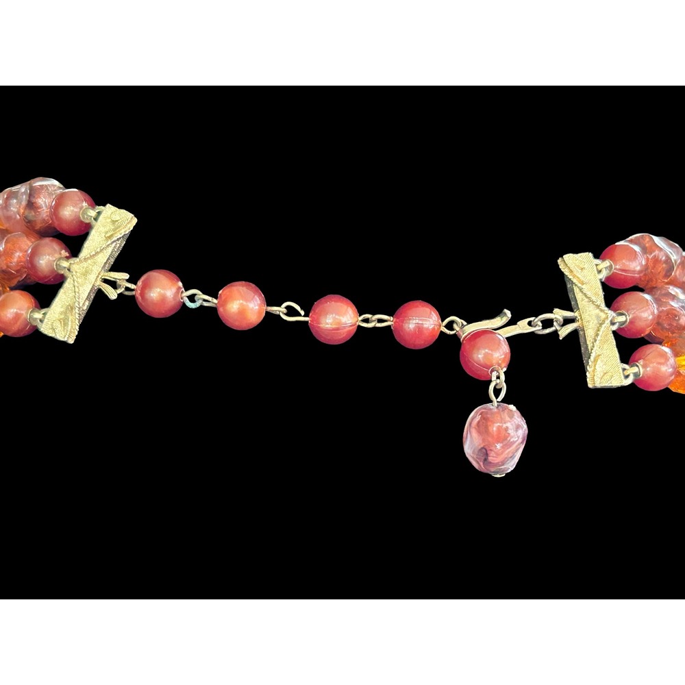 Vintage Signed Vendome Triple Strand Amber And Brown Lucite Beads - Picture 5 of 6